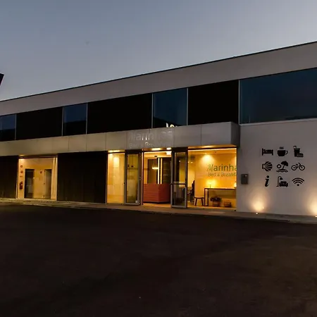بيت شباب Marinhas إسبونسيندي