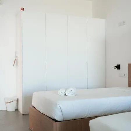 Hostel Marinhas Εσποσέντε
