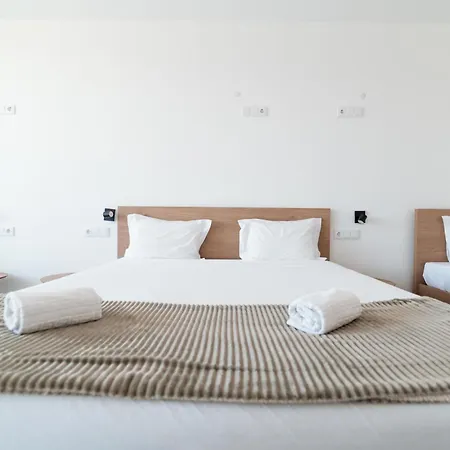 Hostel Marinhas