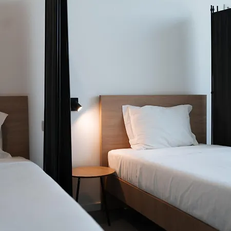 Hostel Marinhas Εσποσέντε